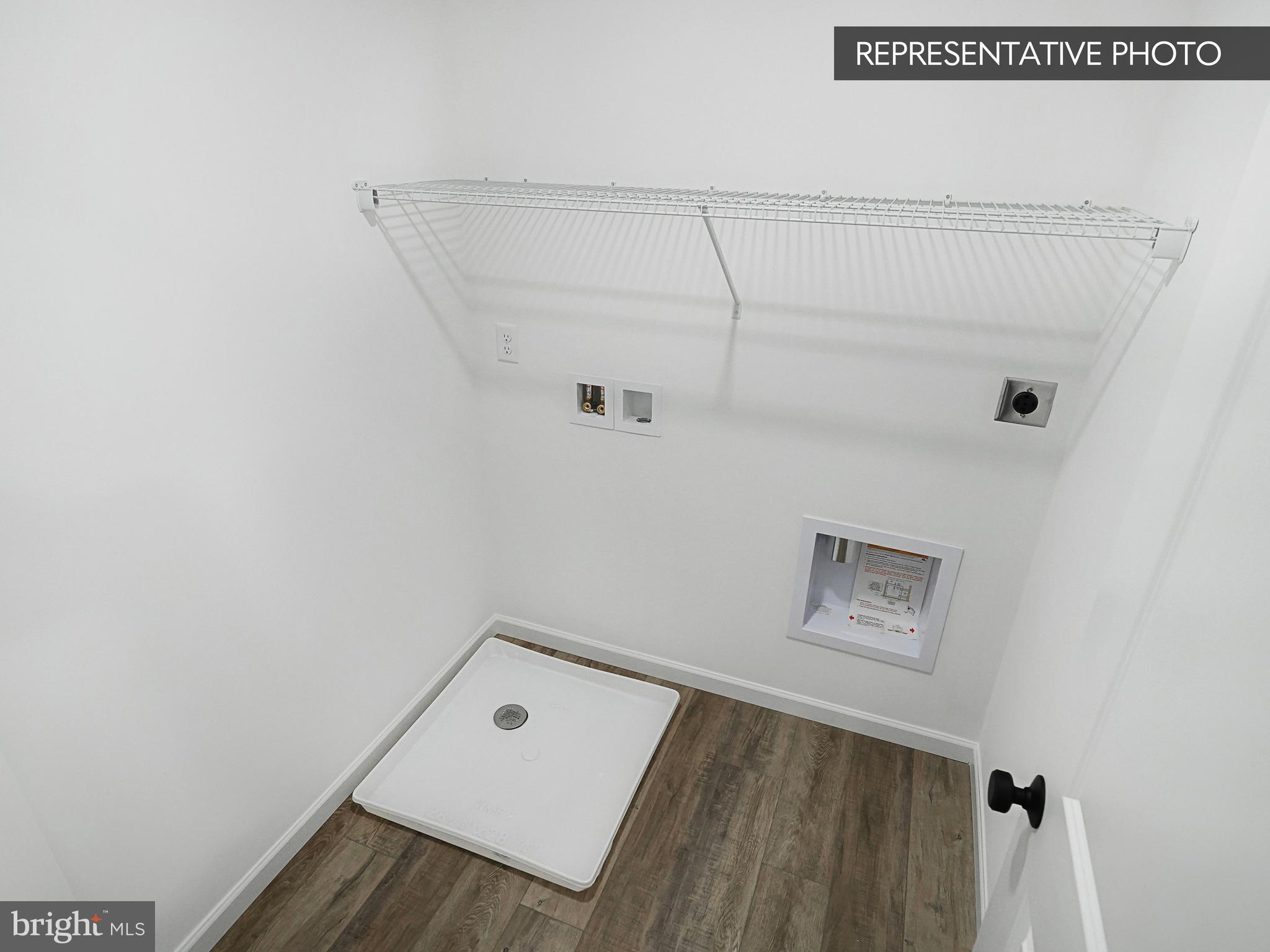 THE TOWNES AT HAMPDEN - Residential