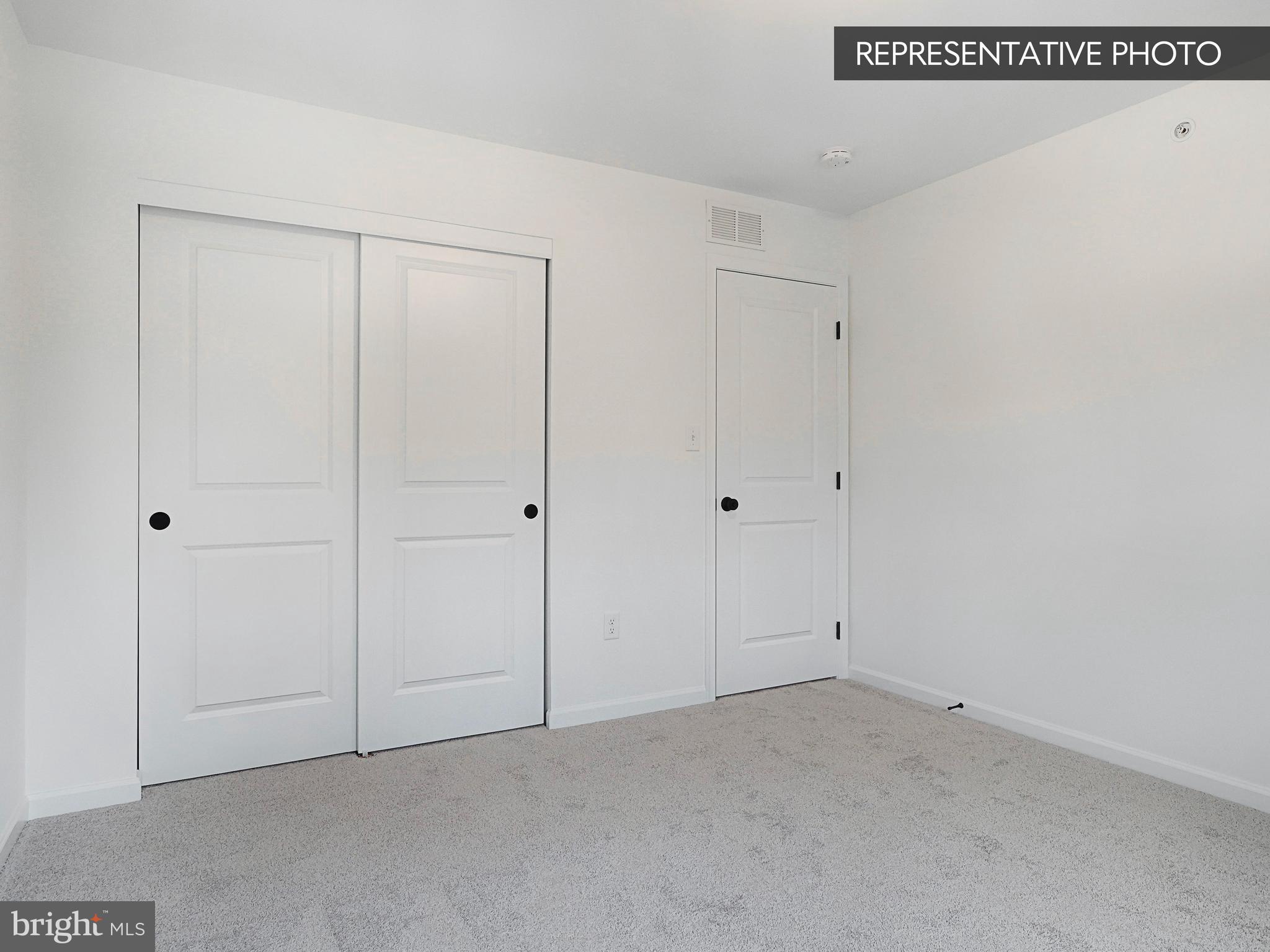 THE TOWNES AT HAMPDEN - Residential