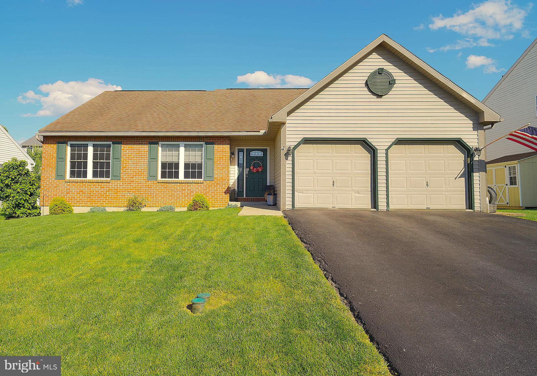 RIVERS POINTE - Residential