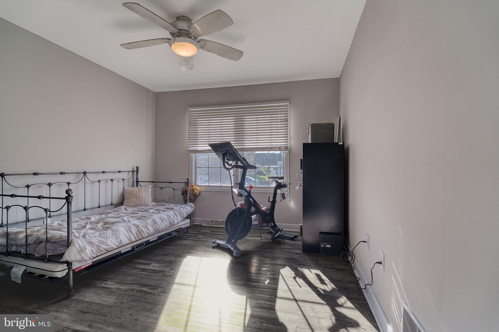 RIVERS POINTE - Residential