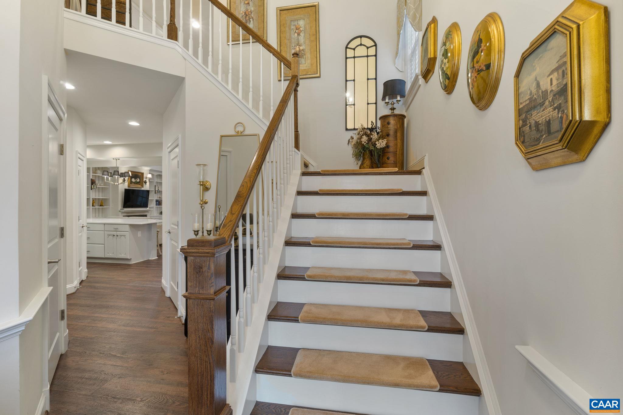 OLD TRAIL - Residential