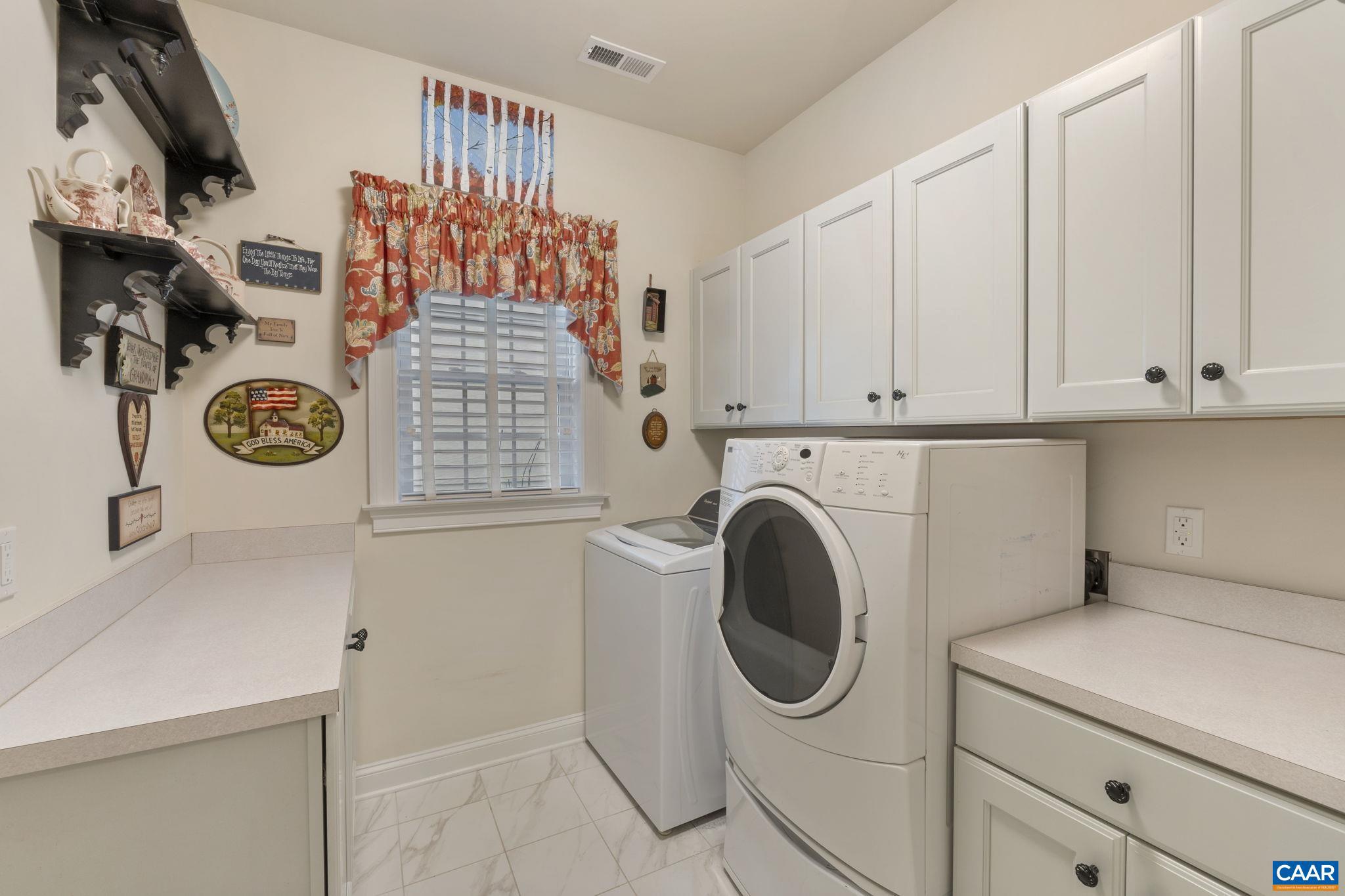 OLD TRAIL - Residential