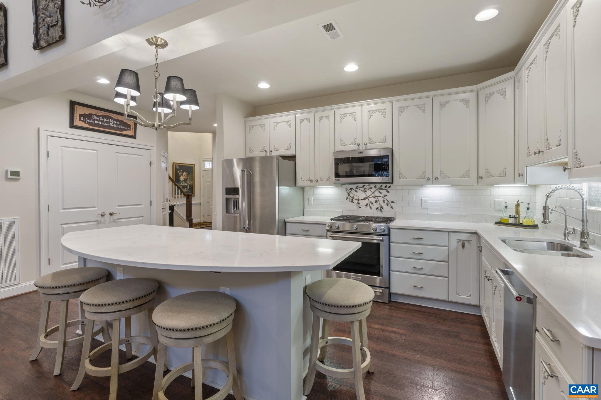 OLD TRAIL - Residential