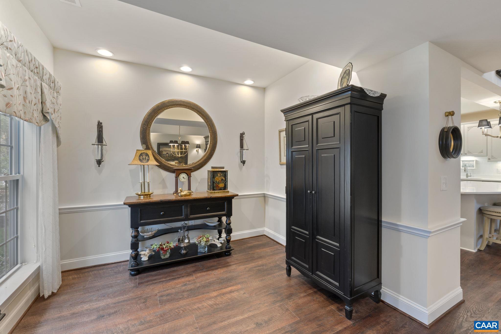 OLD TRAIL - Residential