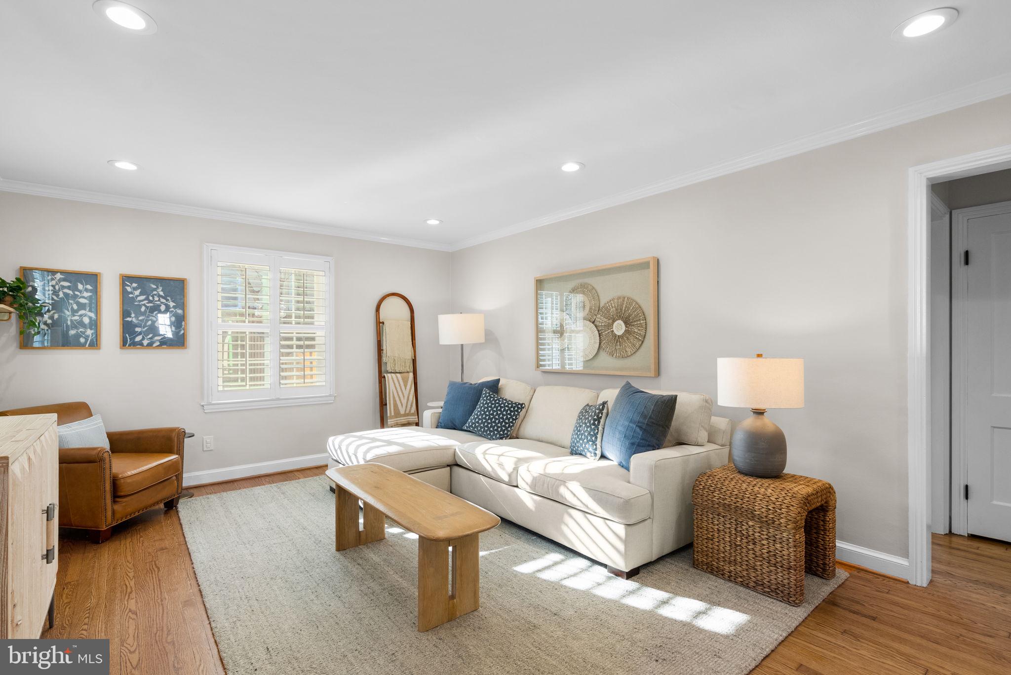 WOODMOOR - Residential