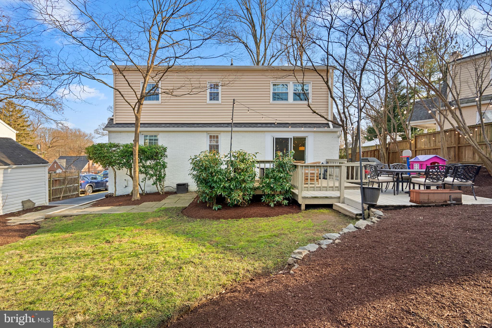 WOODMOOR - Residential