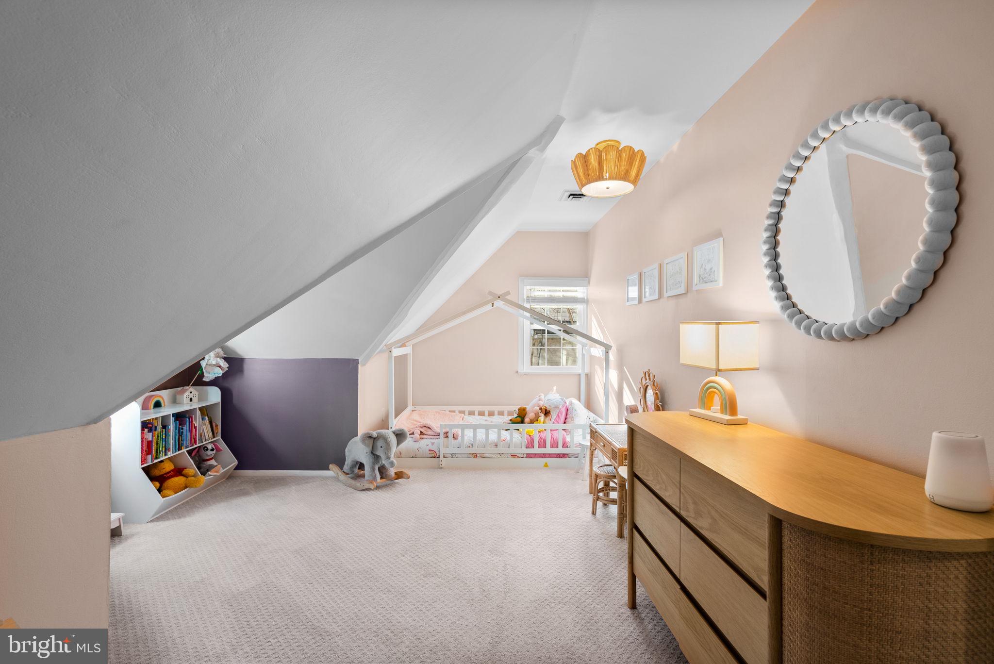 WOODMOOR - Residential