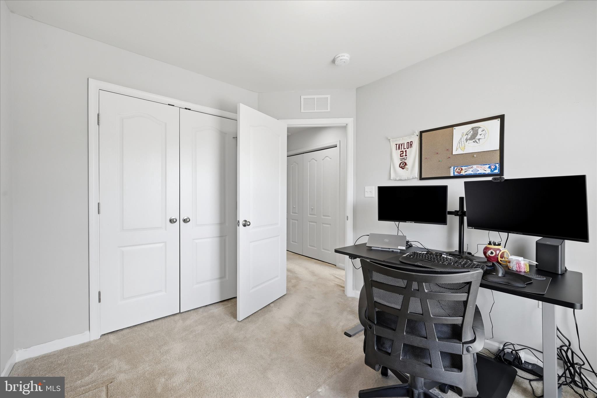 BRIAR RUN - Residential