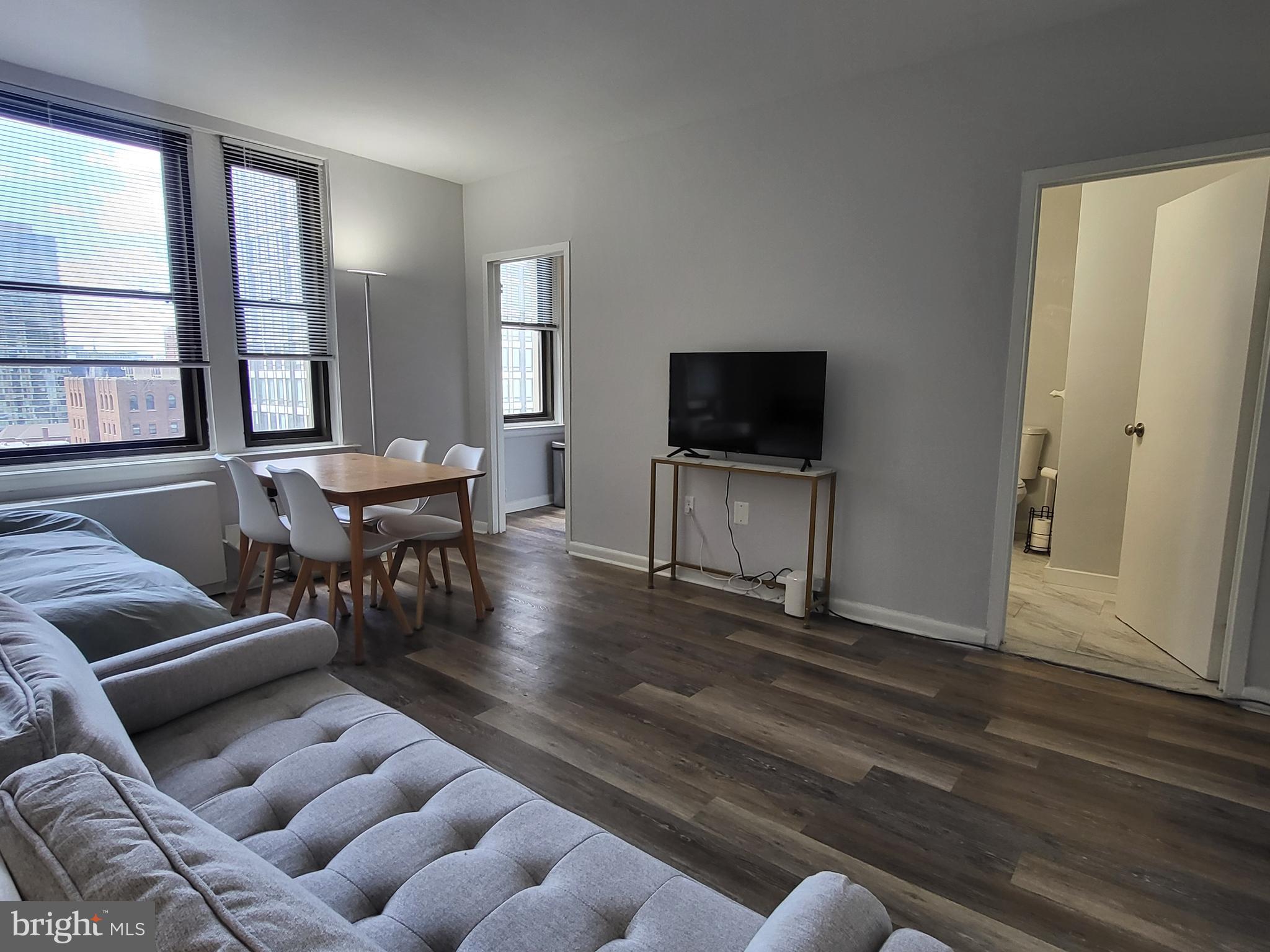 RITTENHOUSE SQUARE - Residential Lease