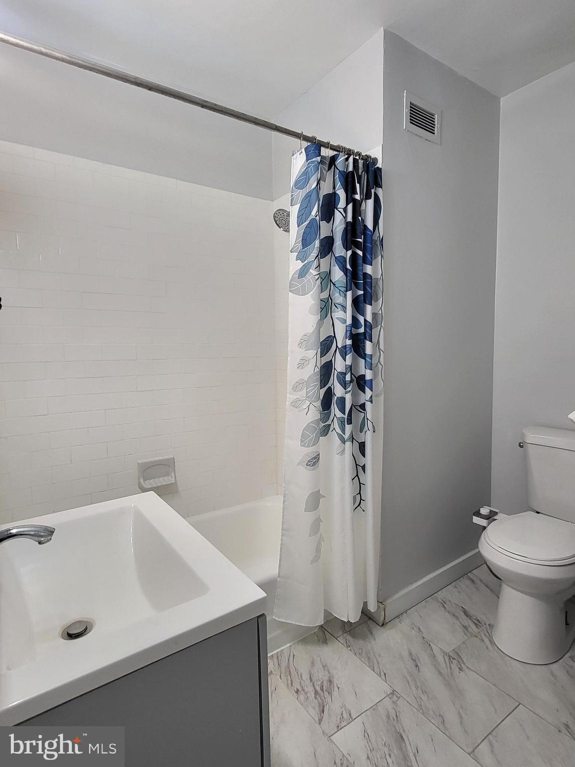 RITTENHOUSE SQUARE - Residential Lease