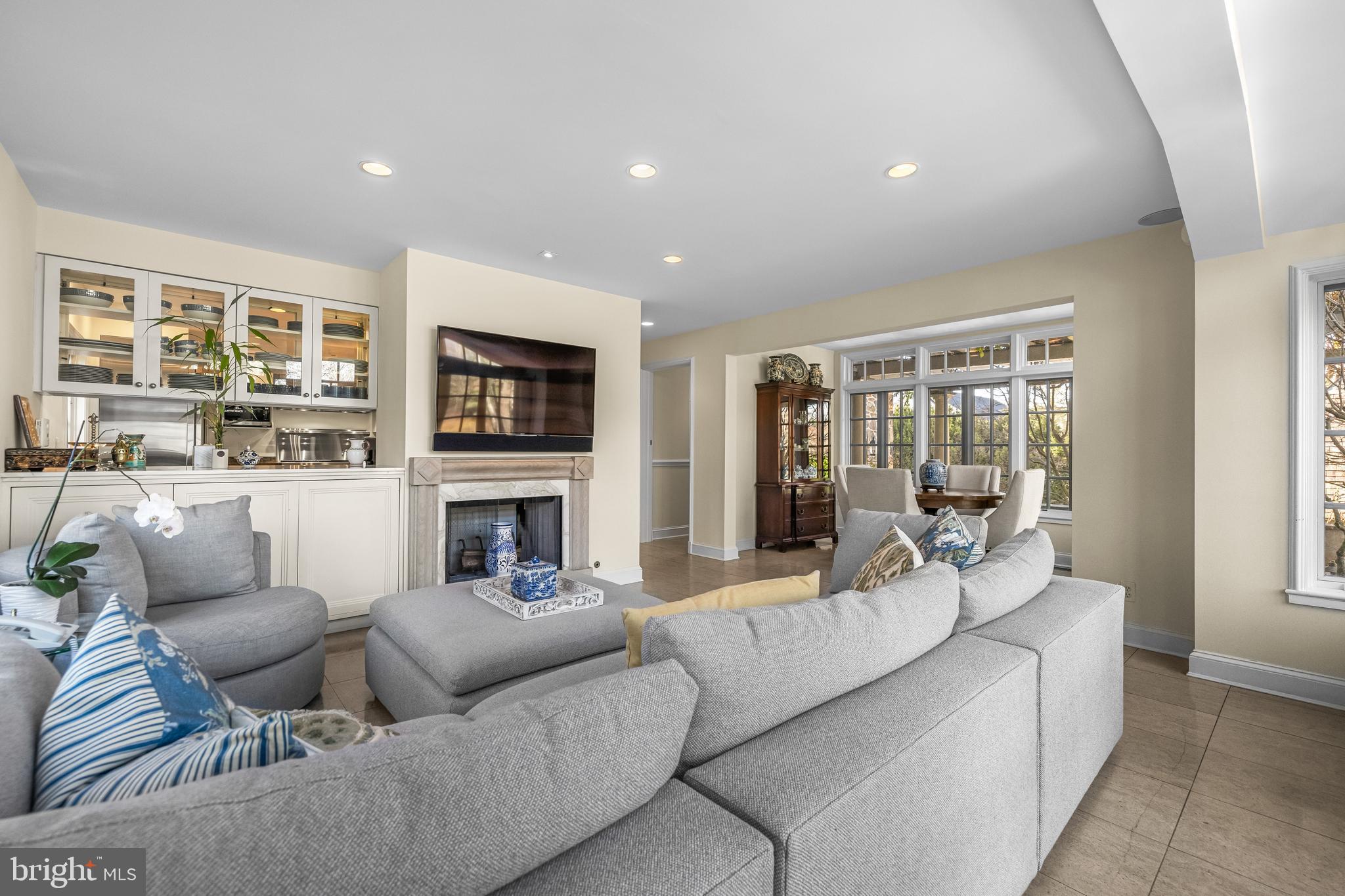 RUXTON - Residential