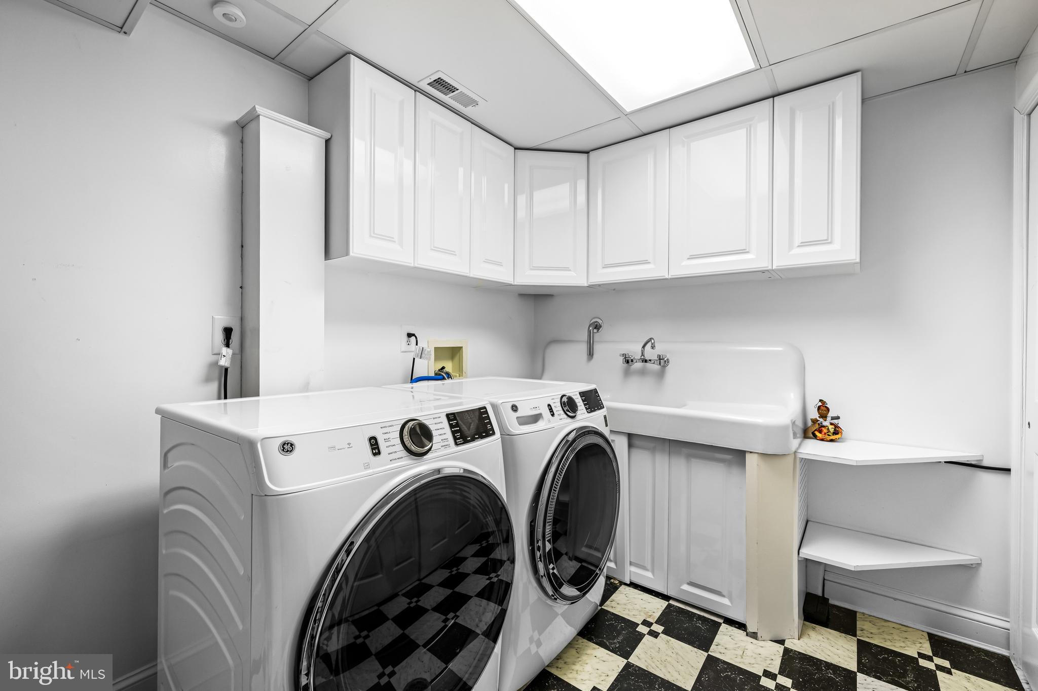 RUXTON - Residential