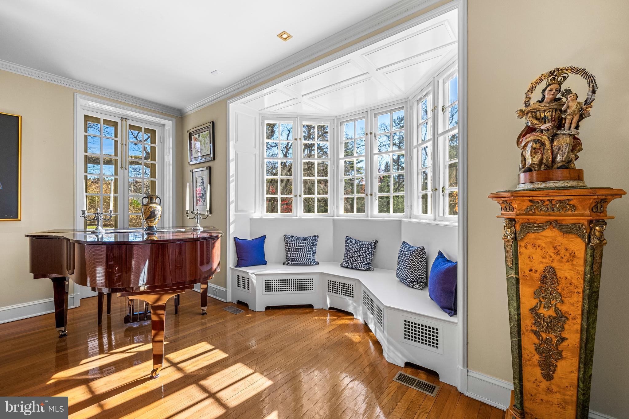 RUXTON - Residential