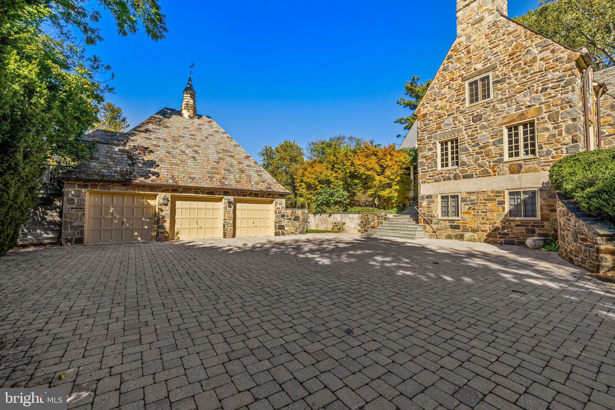 RUXTON - Residential