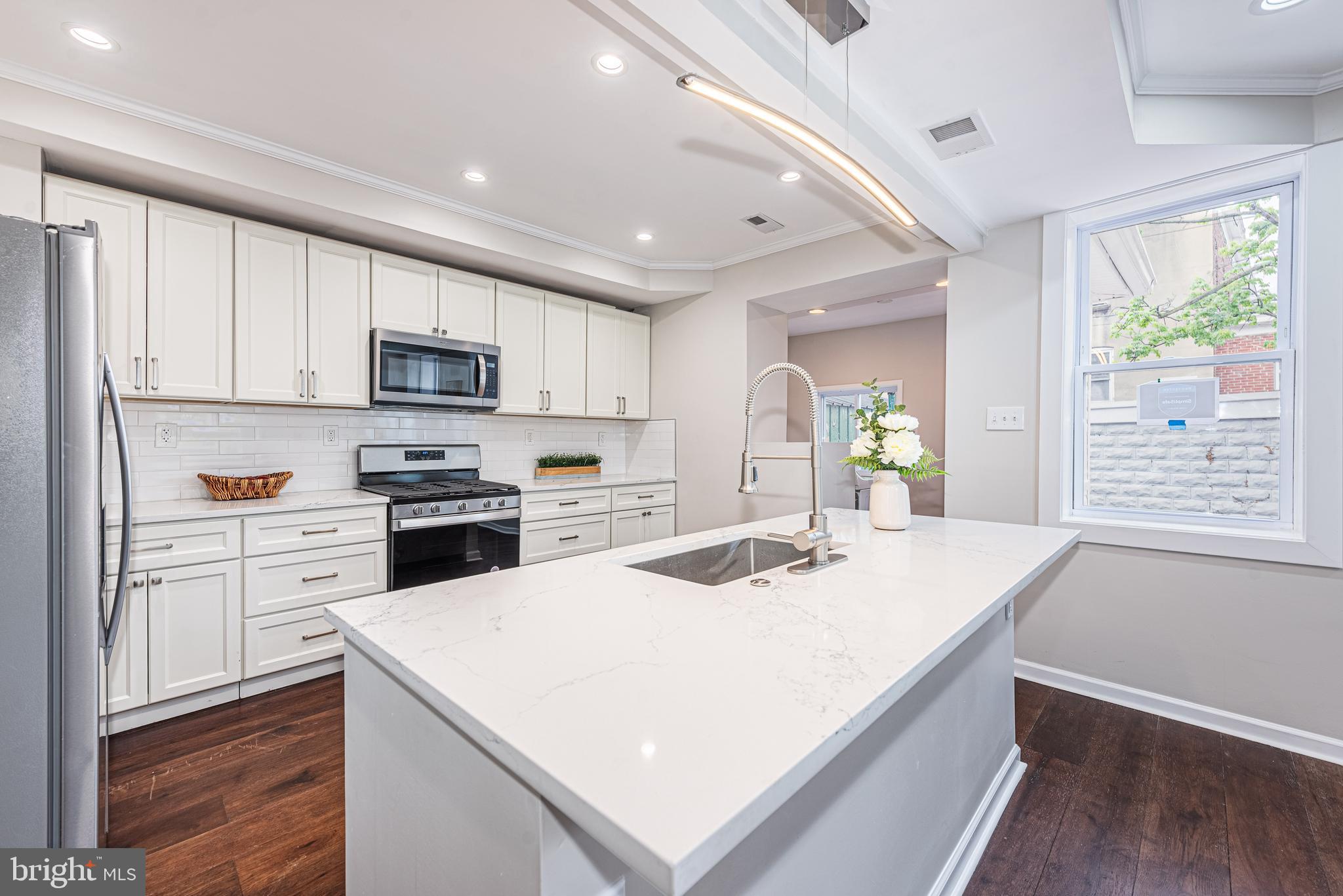 GOVANS - Residential