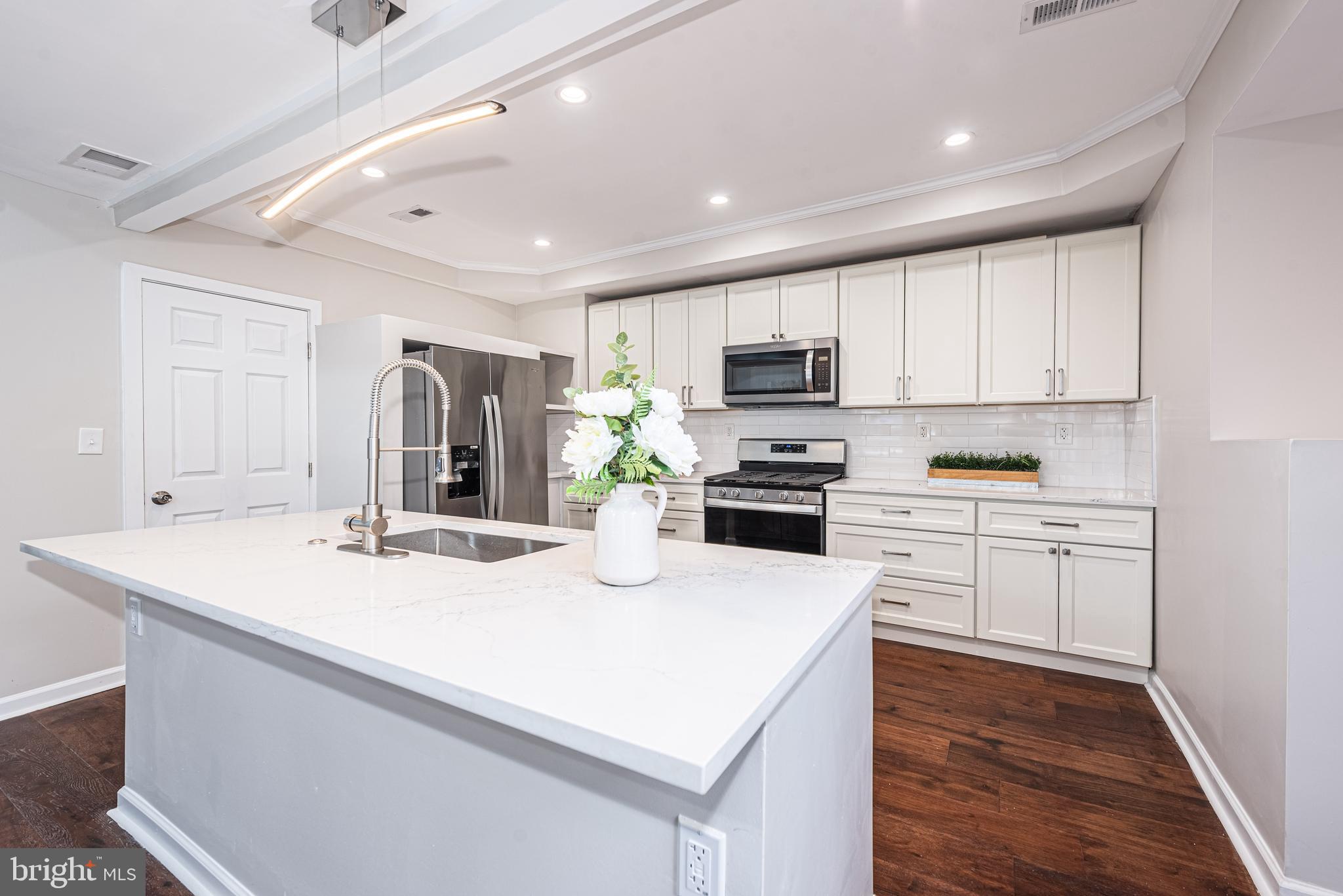 GOVANS - Residential