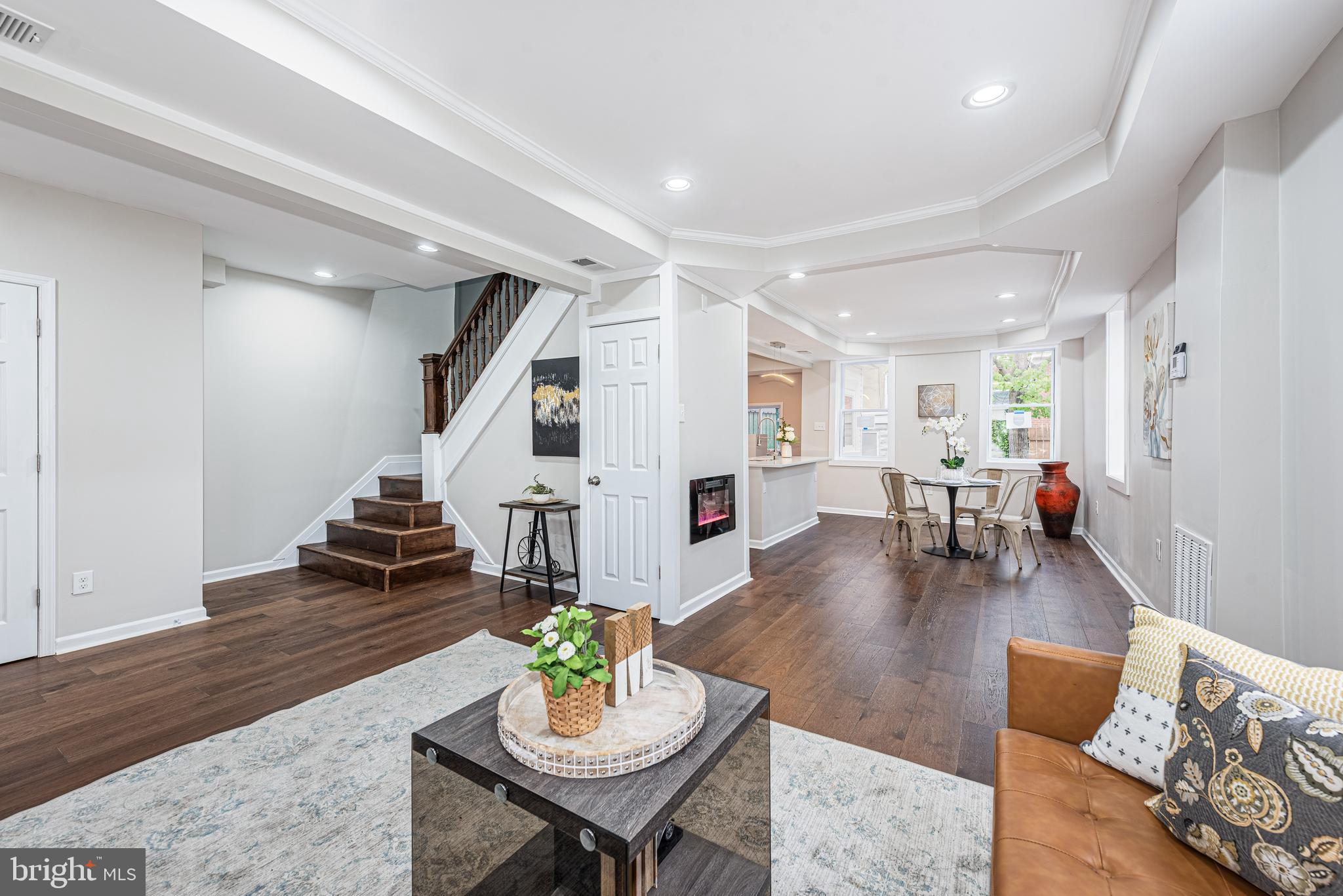 GOVANS - Residential