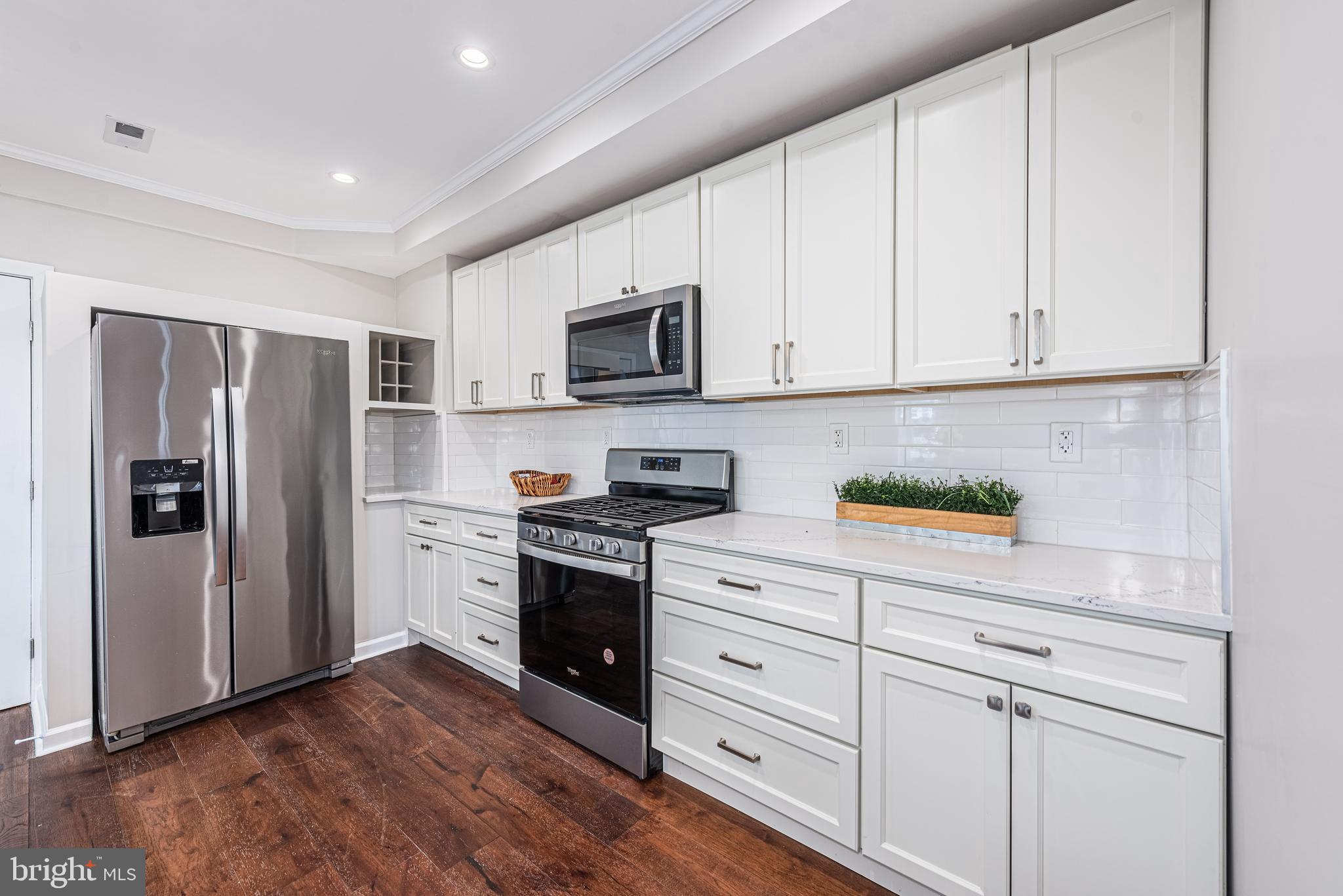 GOVANS - Residential