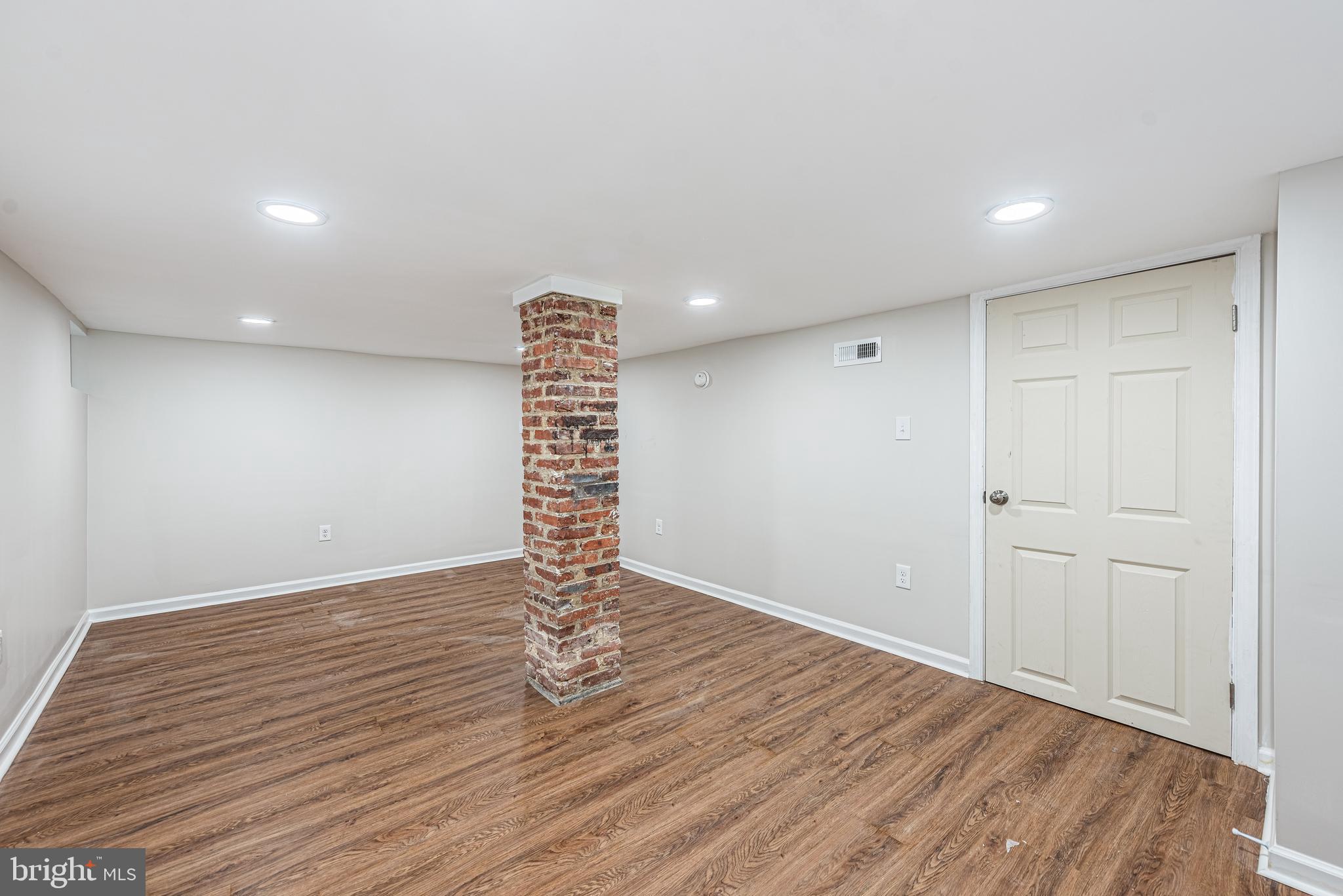 GOVANS - Residential