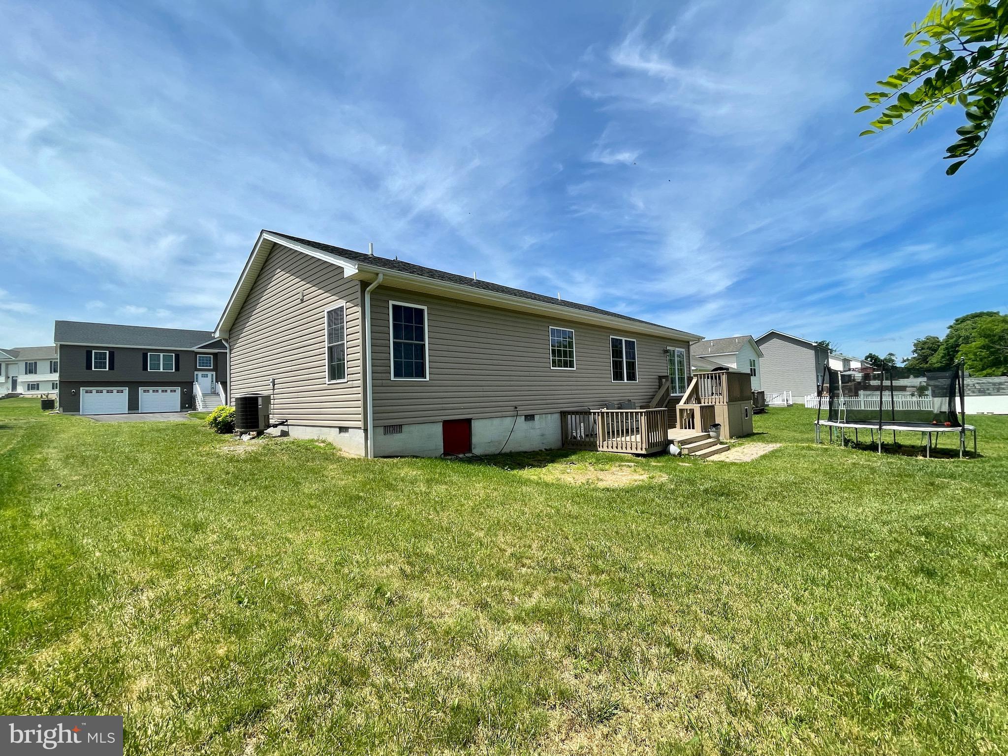 THE VINEYARDS - Residential