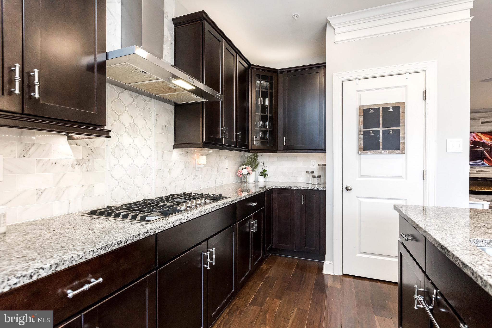 SUMMIT HALL RESERVE - Residential