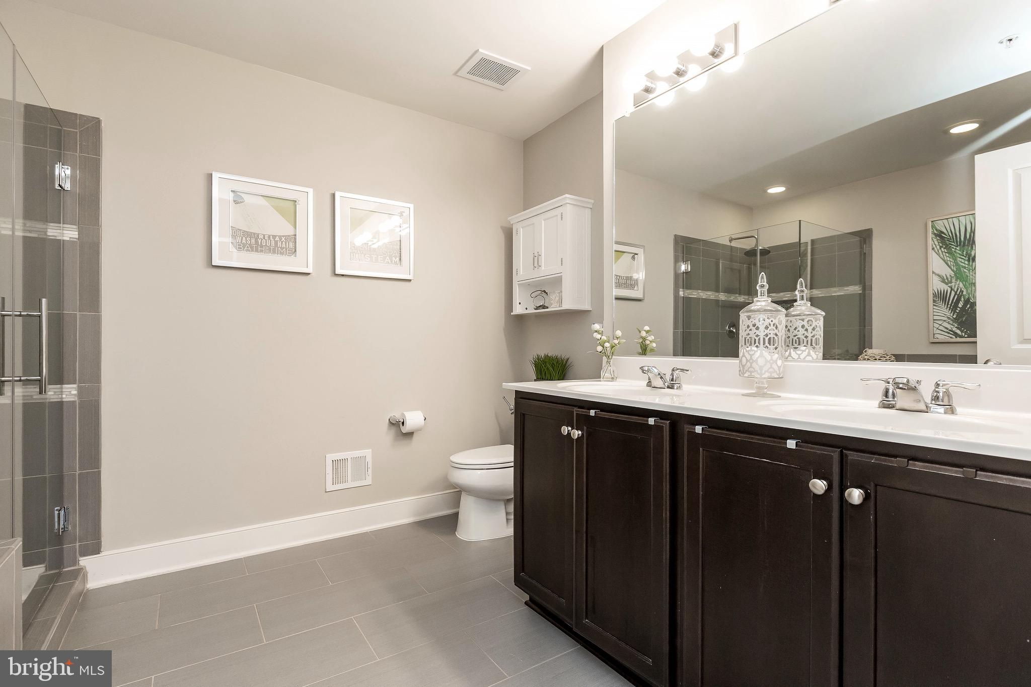 SUMMIT HALL RESERVE - Residential