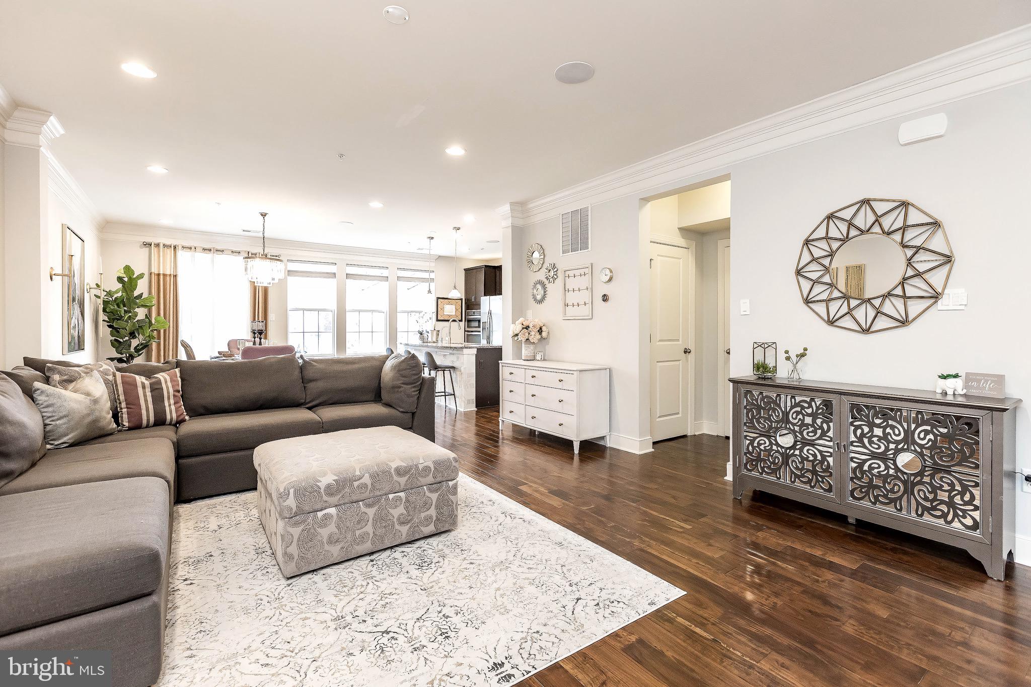 SUMMIT HALL RESERVE - Residential