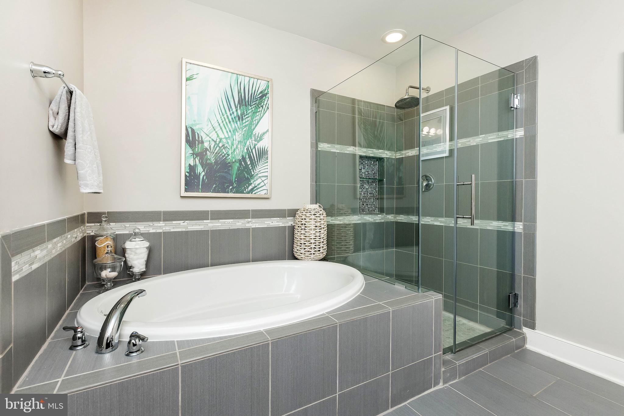 SUMMIT HALL RESERVE - Residential