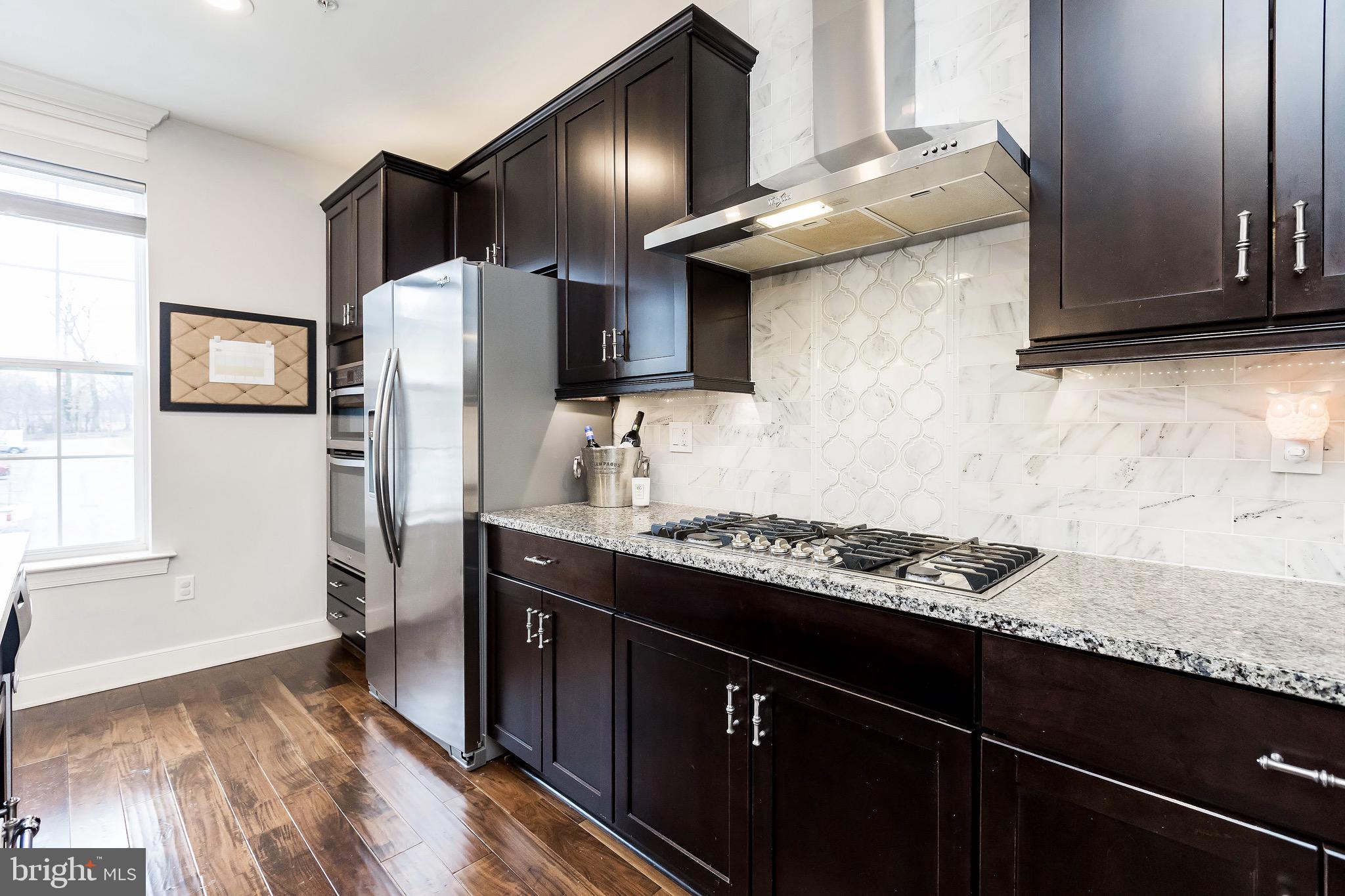 SUMMIT HALL RESERVE - Residential