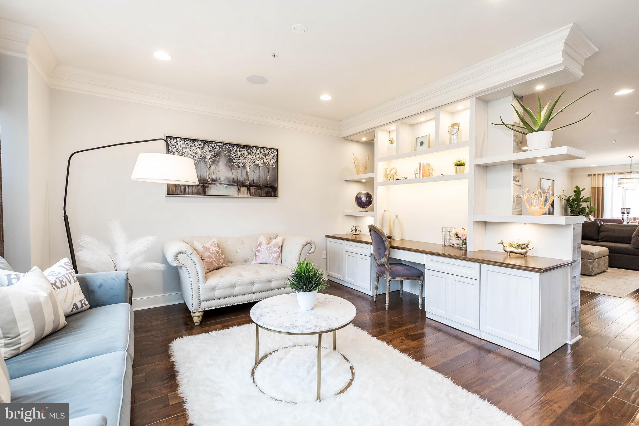 SUMMIT HALL RESERVE - Residential