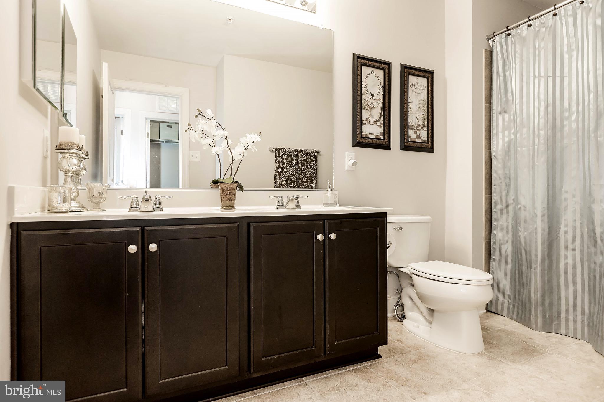 SUMMIT HALL RESERVE - Residential