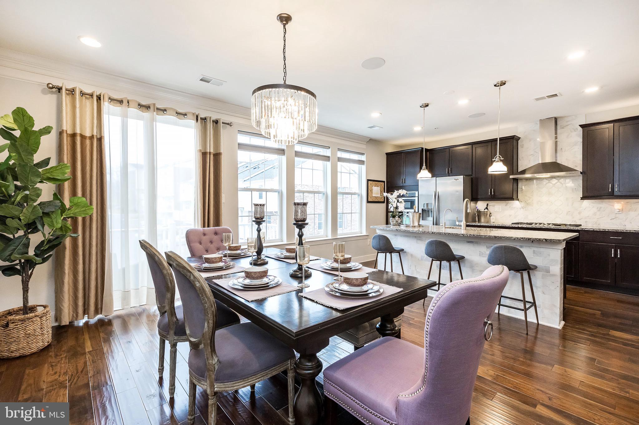 SUMMIT HALL RESERVE - Residential