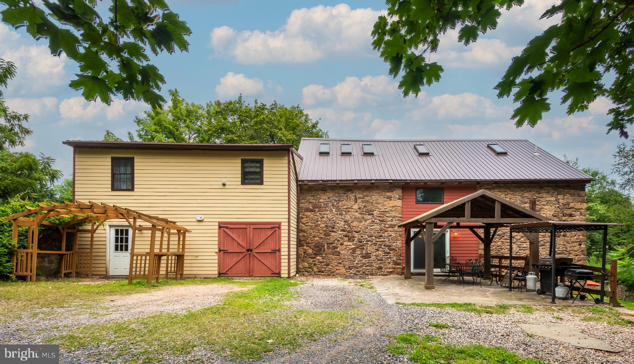 SYCAMORE FARM - Residential