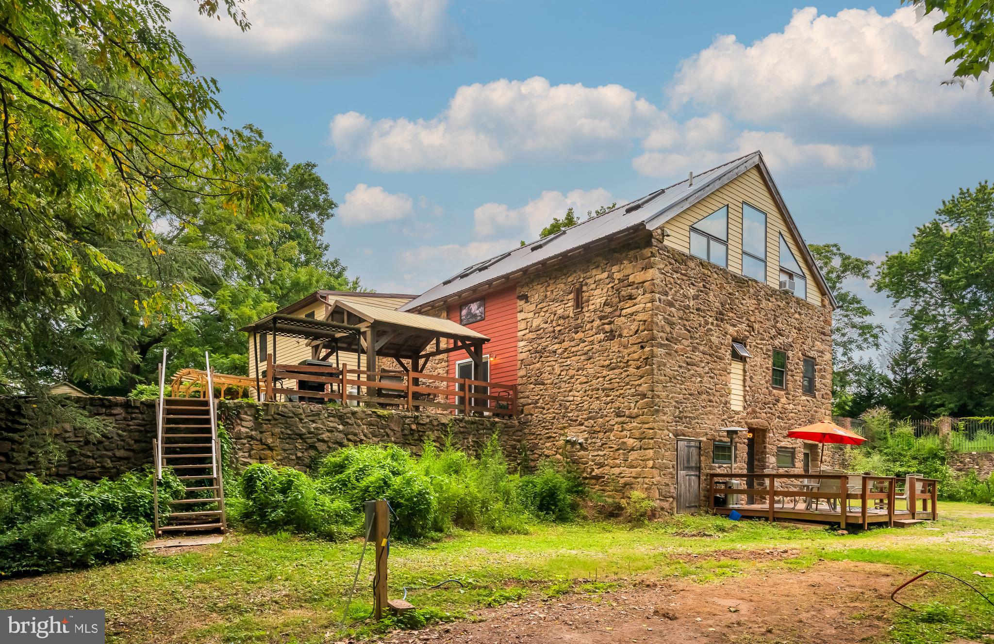 SYCAMORE FARM - Residential