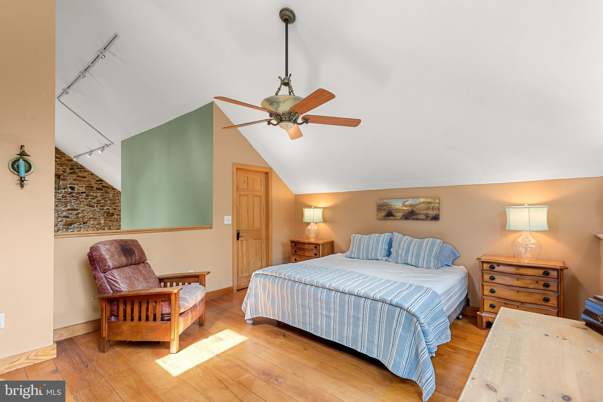 SYCAMORE FARM - Residential