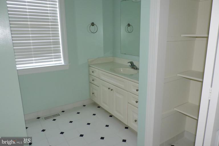 SINGLETREE PUD - Residential Lease