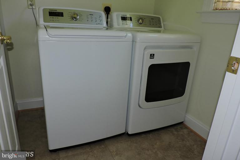 SINGLETREE PUD - Residential Lease