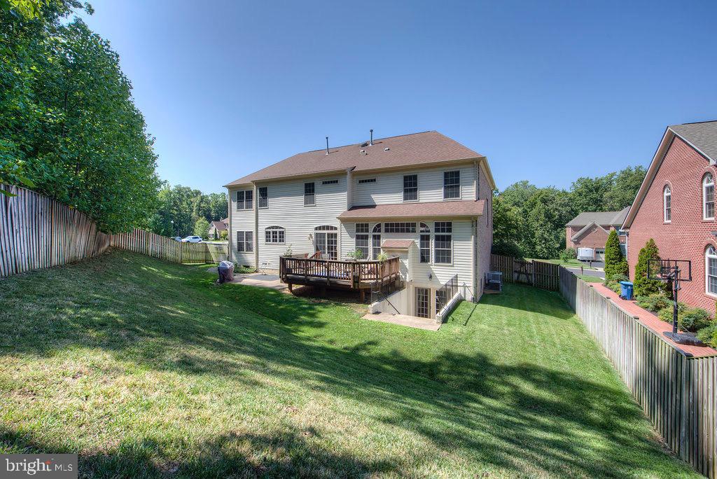 HIGHGROVE ESTATES - Residential Lease