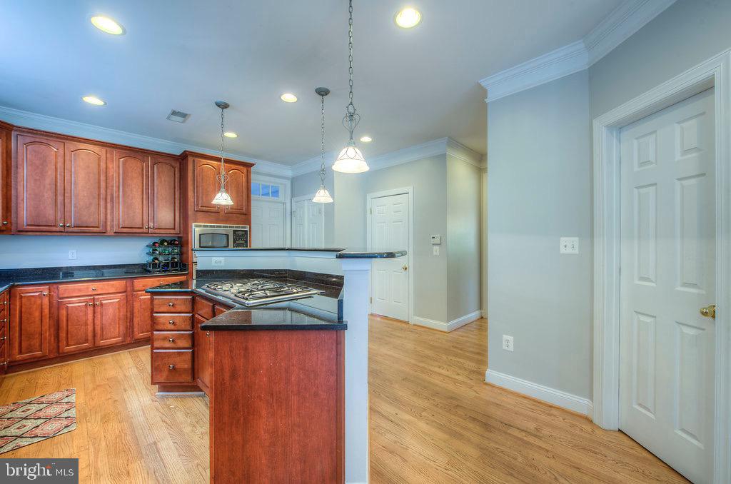 HIGHGROVE ESTATES - Residential Lease