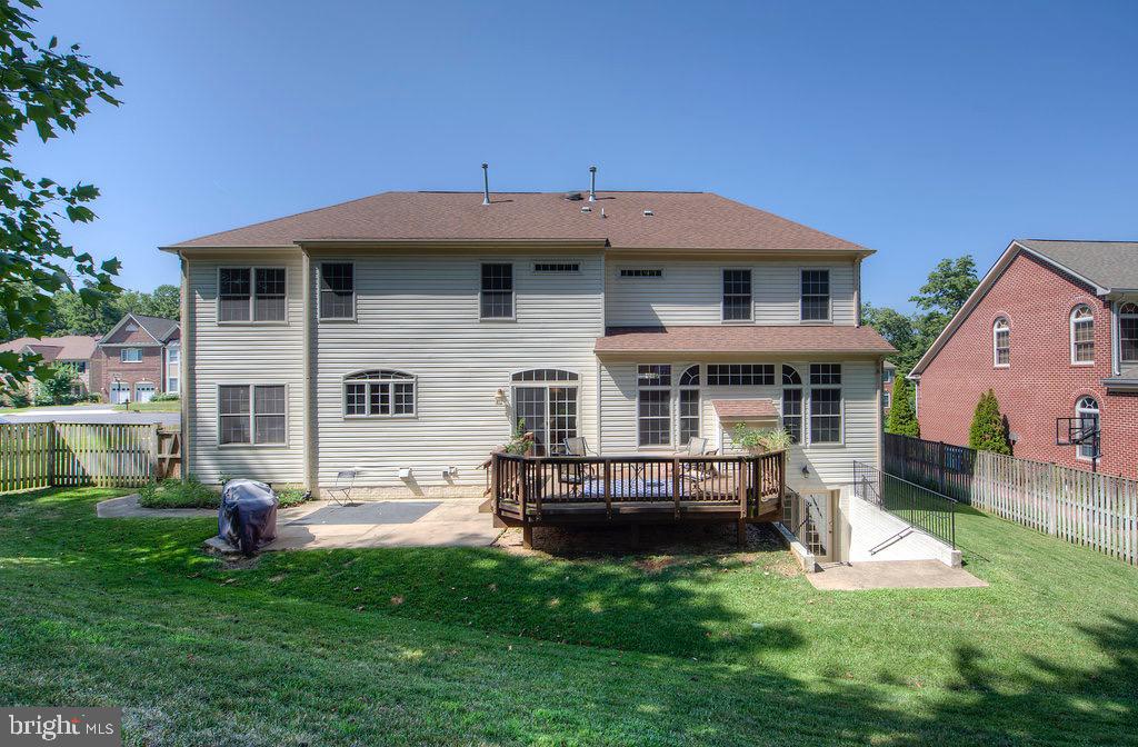 HIGHGROVE ESTATES - Residential Lease