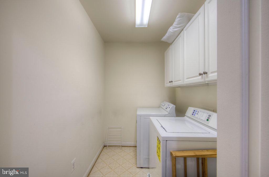 HIGHGROVE ESTATES - Residential Lease