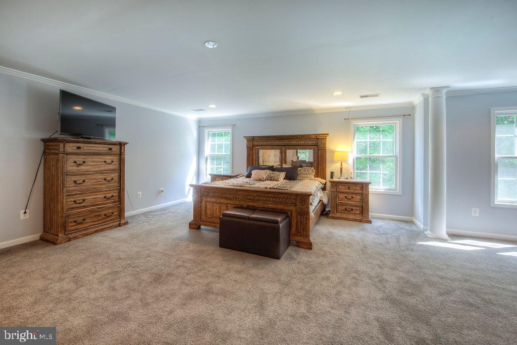 HIGHGROVE ESTATES - Residential Lease