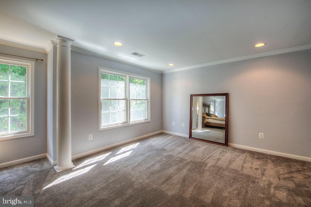 HIGHGROVE ESTATES - Residential Lease