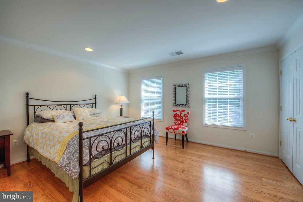 HIGHGROVE ESTATES - Residential Lease