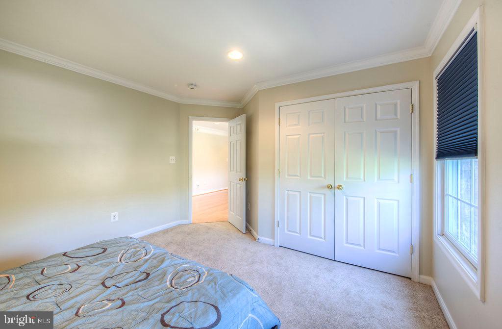 HIGHGROVE ESTATES - Residential Lease