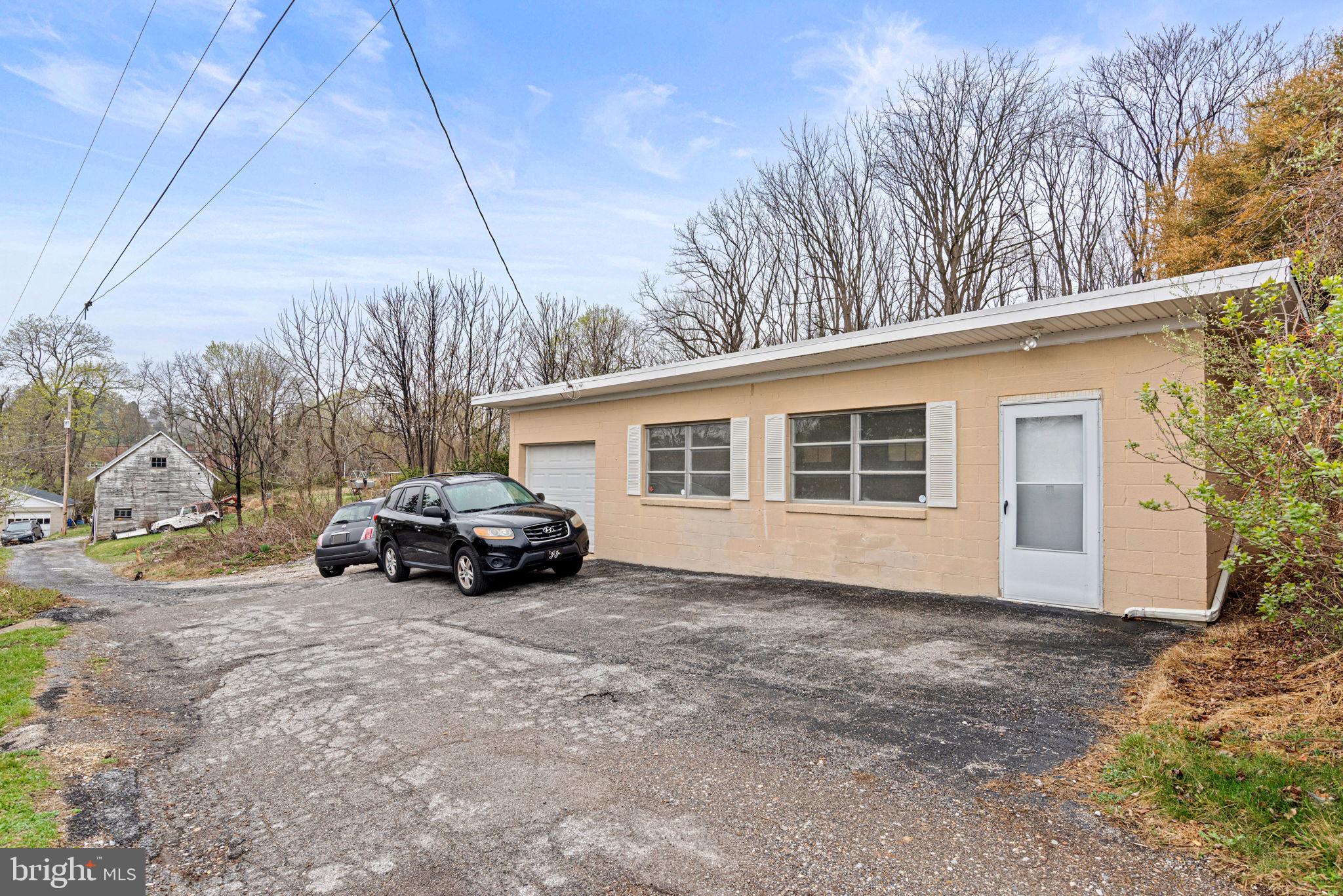 GLEN ROCK BORO - Residential