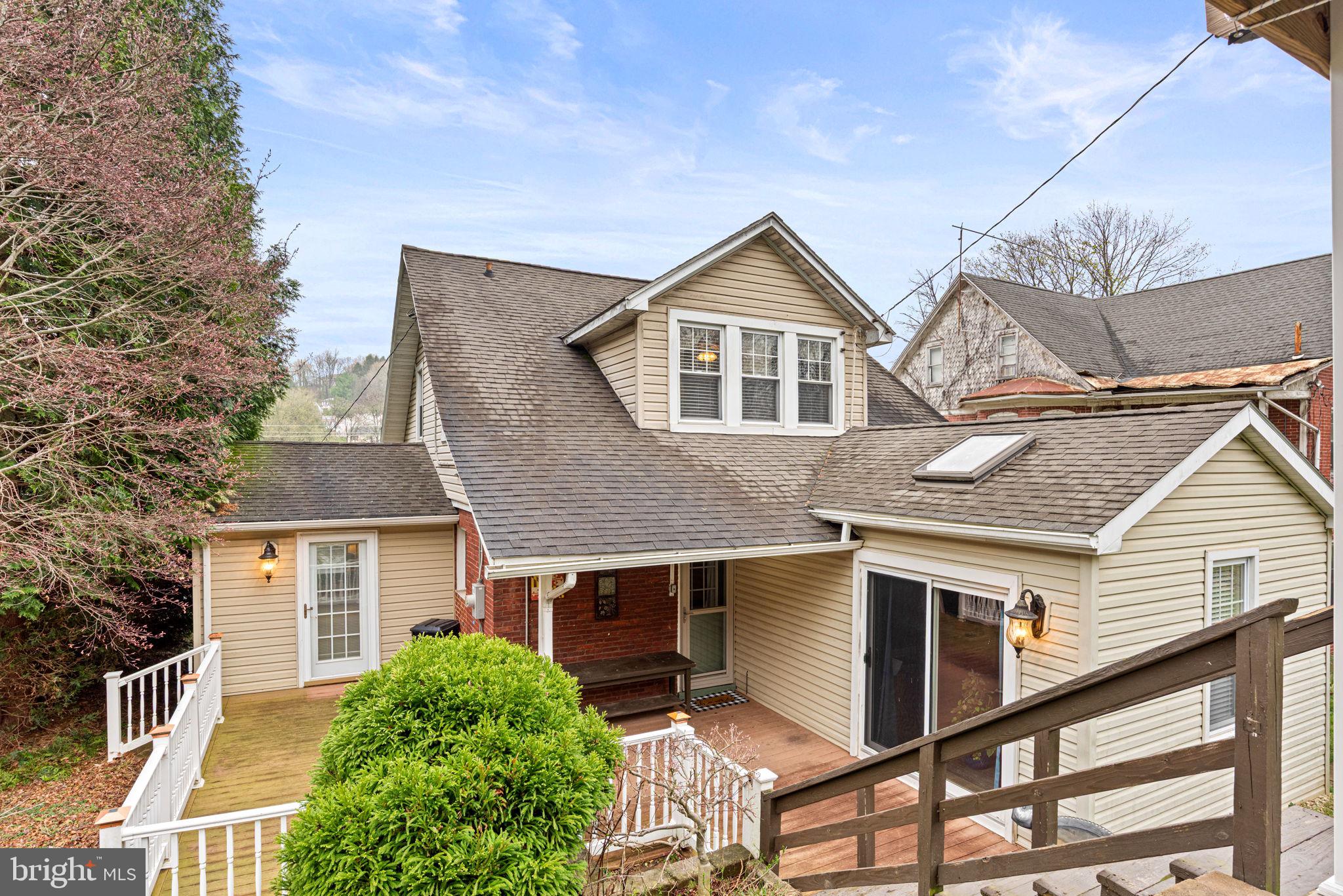 GLEN ROCK BORO - Residential