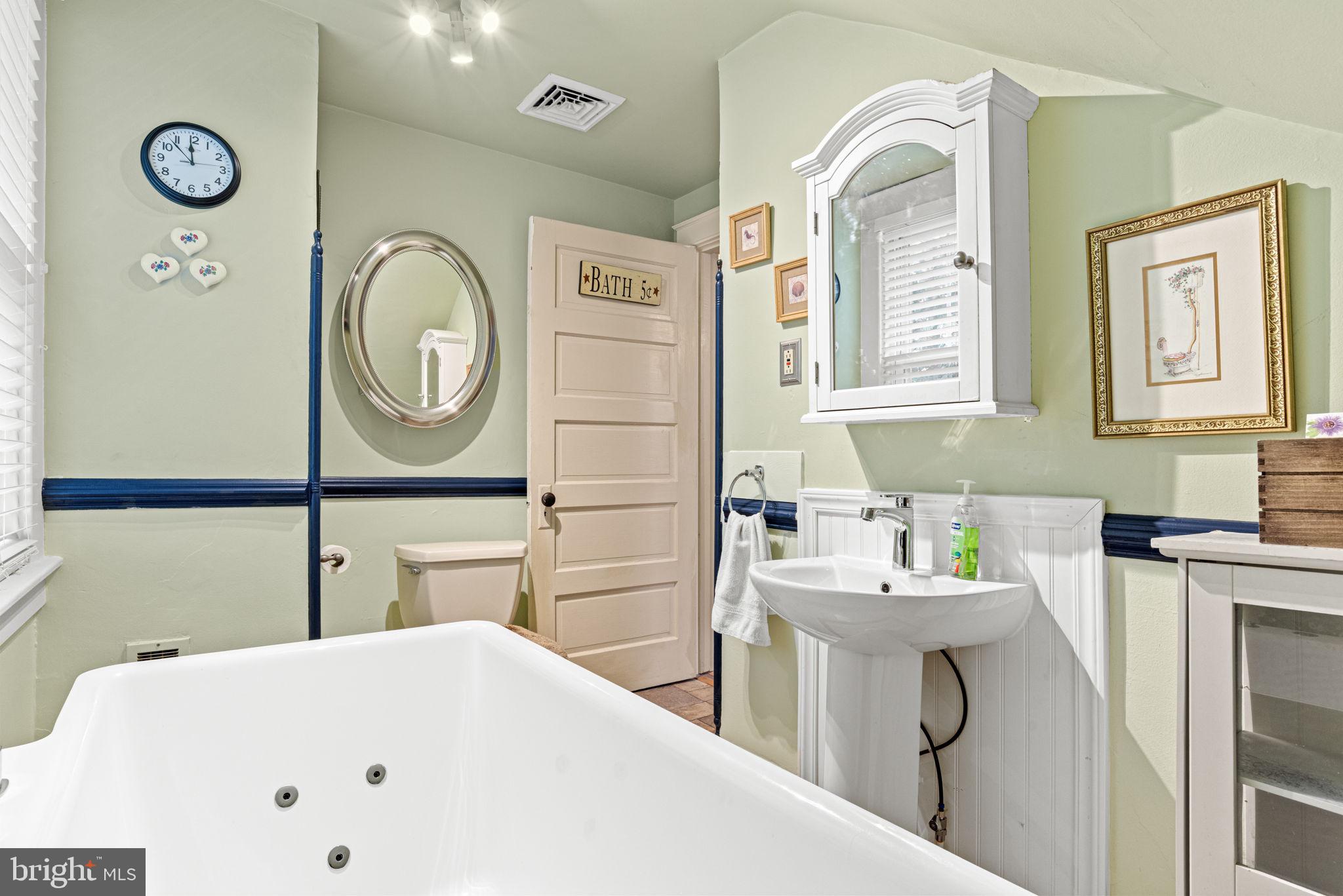 GLEN ROCK BORO - Residential