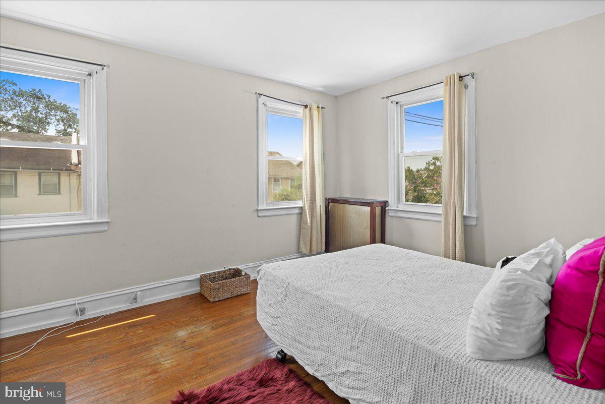 YEADON - Residential