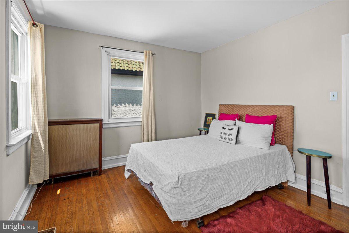 YEADON - Residential